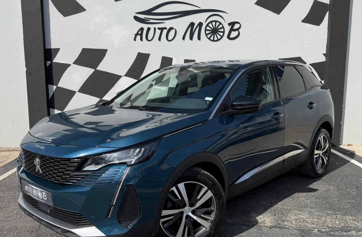 PEUGEOT 3008 1.2 PureTech Allure Pack EAT8