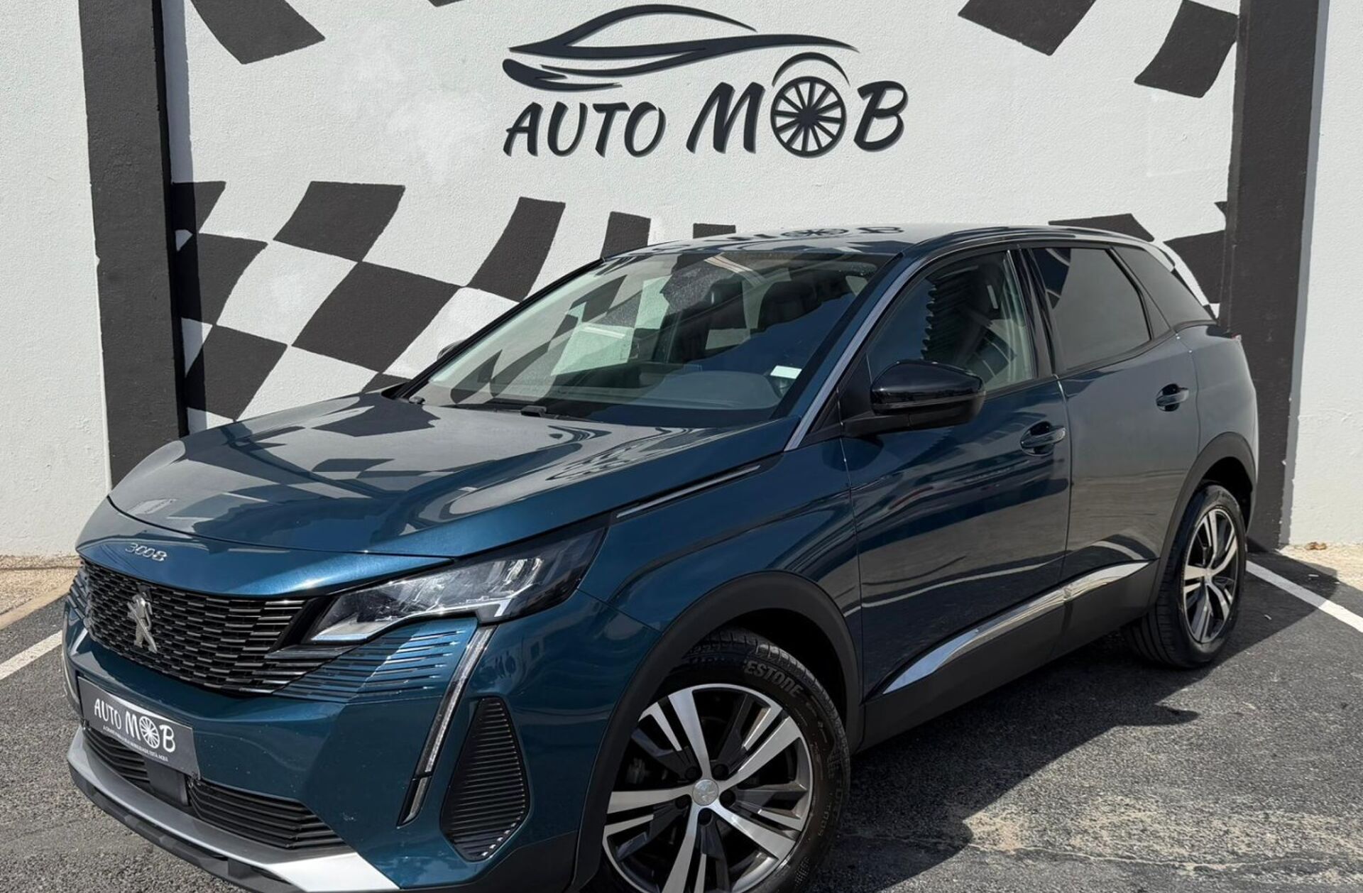 PEUGEOT 3008 1.2 PureTech Allure Pack EAT8