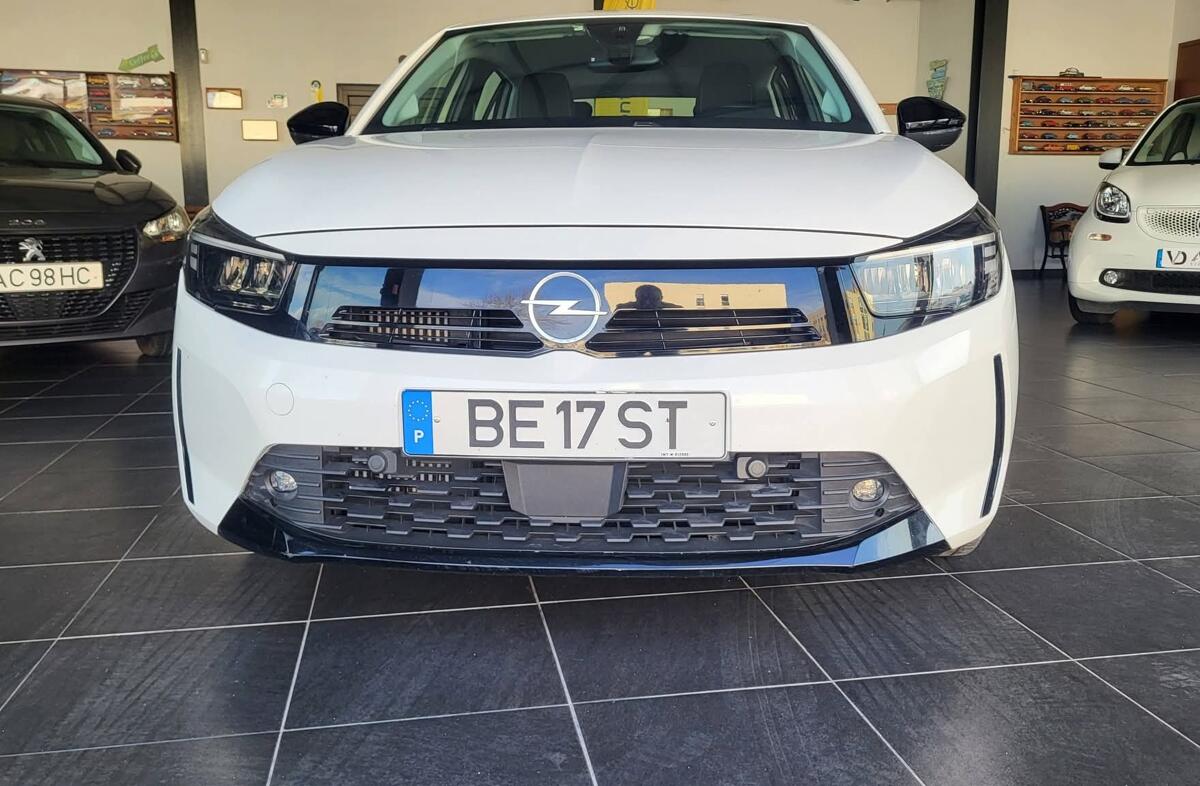 OPEL Corsa 1.2 Edition