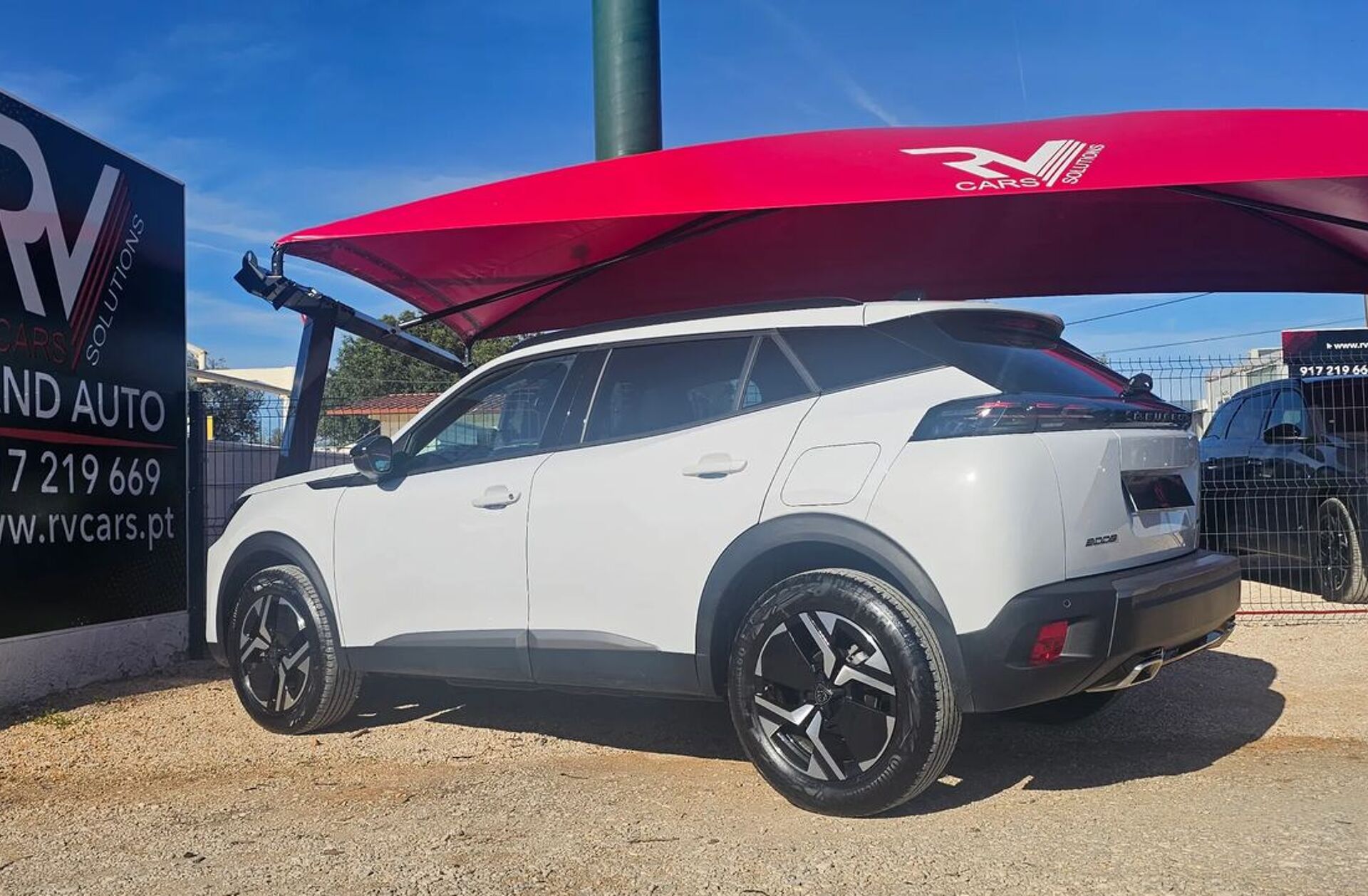 PEUGEOT 2008 1.2 Hybrid Allure e-DCS6