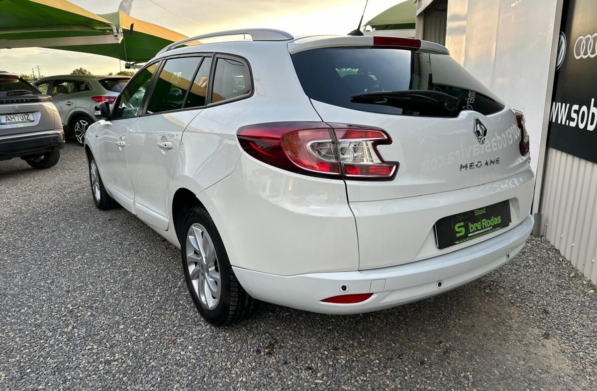 RENAULT Mégane 1.5 dCi Limited SS