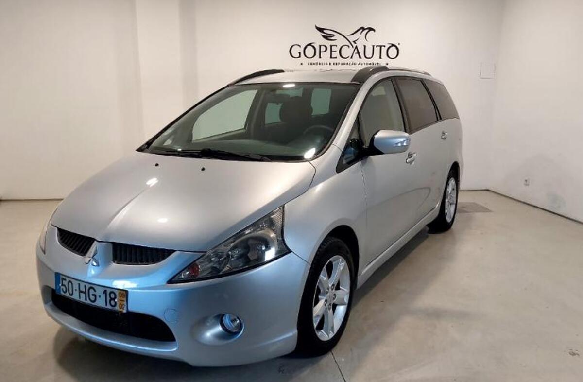 MITSUBISHI Grandis 2.0 DI-D Insport BT/FPF