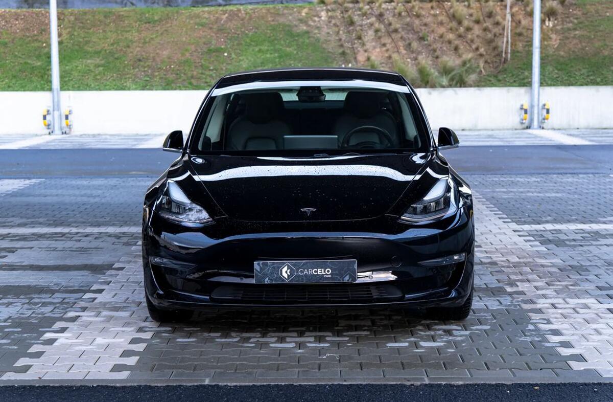 TESLA Model 3 Standard RWD Plus