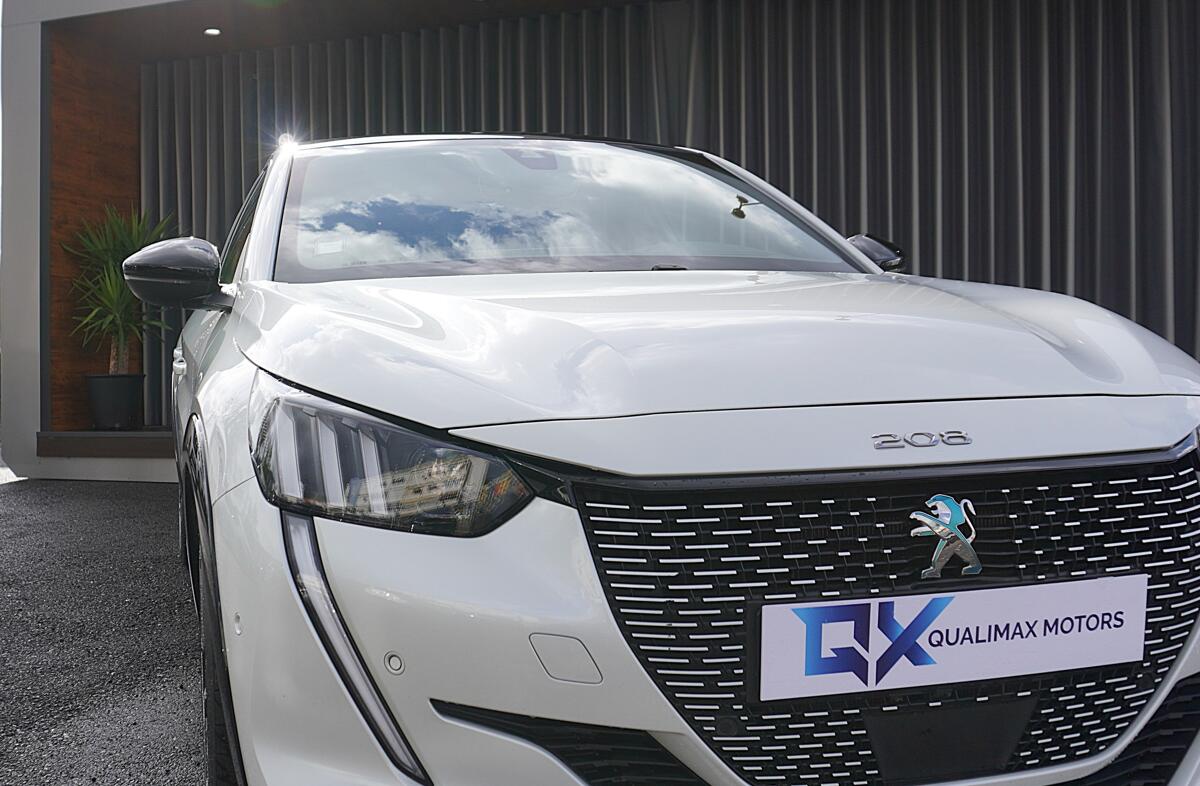 PEUGEOT 208 e- 50 kWh Allure Pack