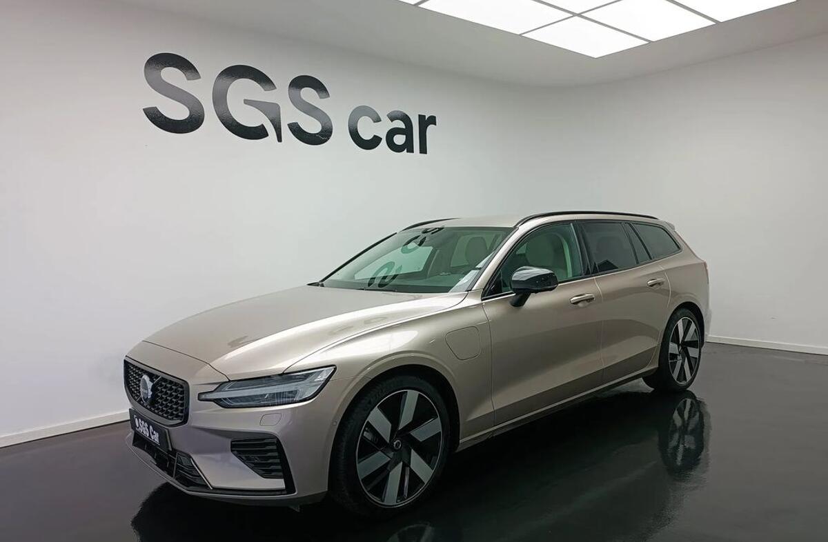 VOLVO V60 2.0 T6 AWD TE Plus Dark
