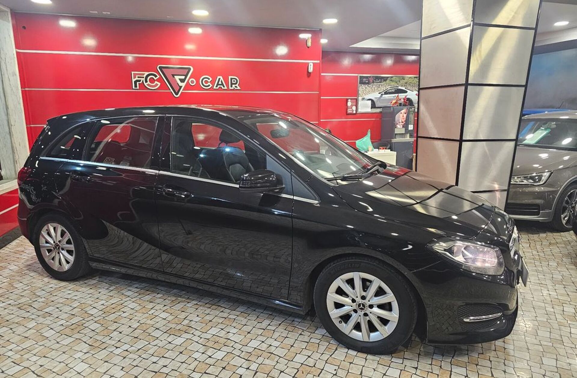 MERCEDES Classe B B 180 d Style