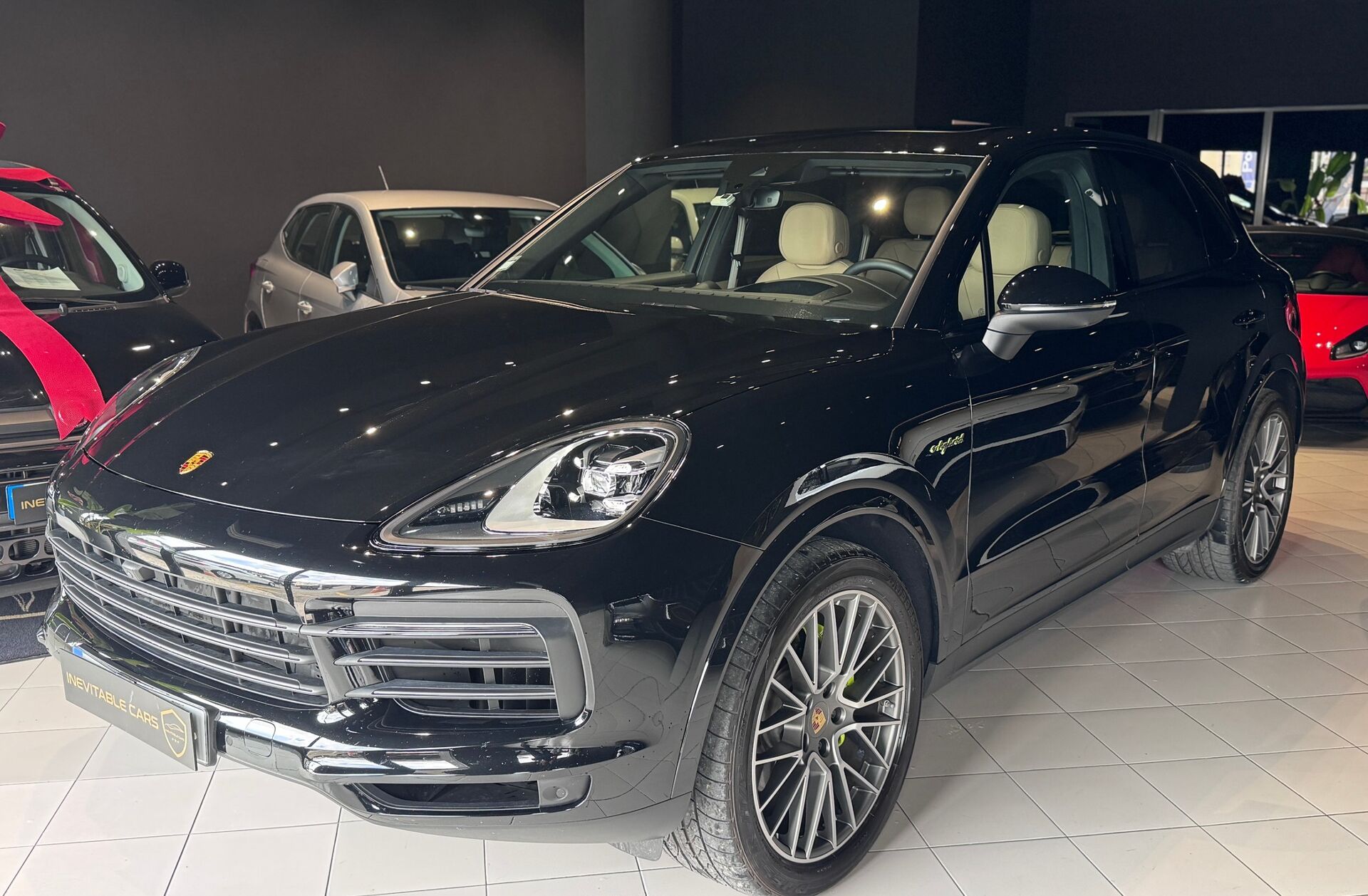 PORSCHE Cayenne E-Hybrid Platinum Edition