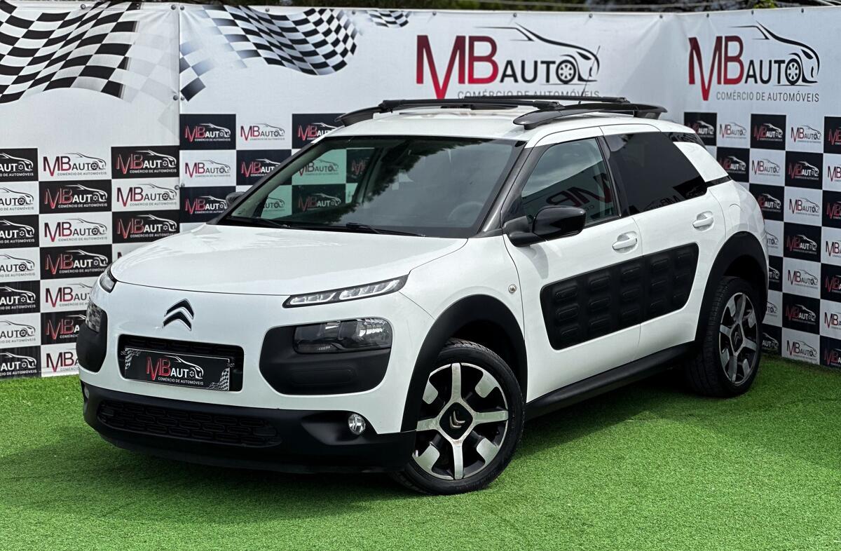 CITROEN C4 Cactus 1.2 PureTech Shine