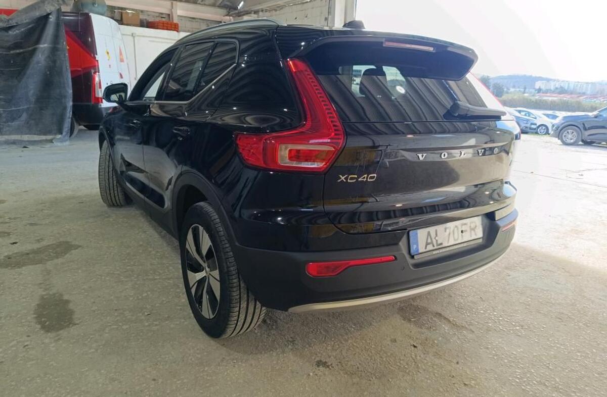 VOLVO XC40 1.5 T4 PHEV Inscription Expression