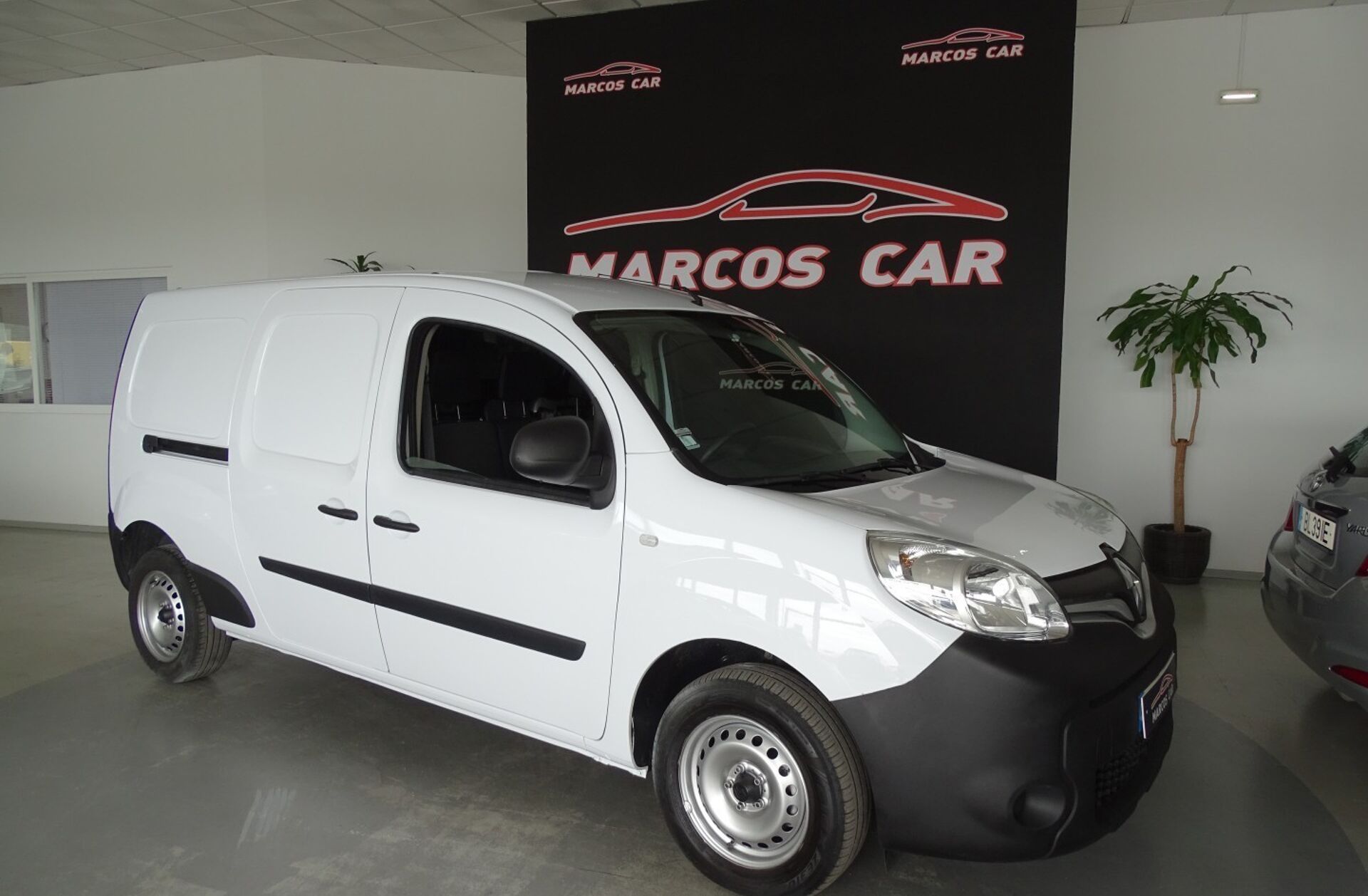 RENAULT Kangoo 1.5 dCi Maxi Business 3L