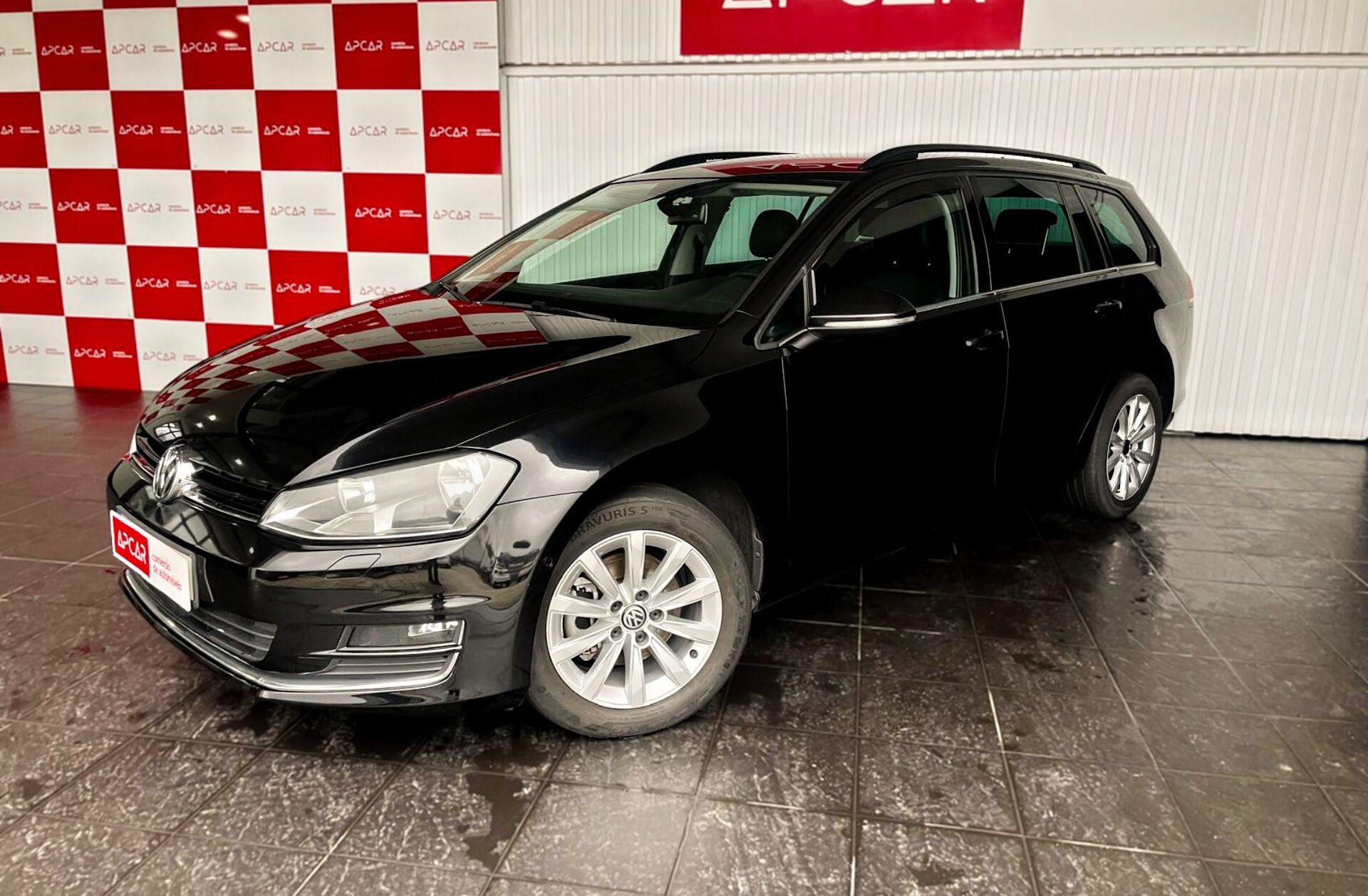 VOLKSWAGEN Golf 1.6 TDi GPS Edition