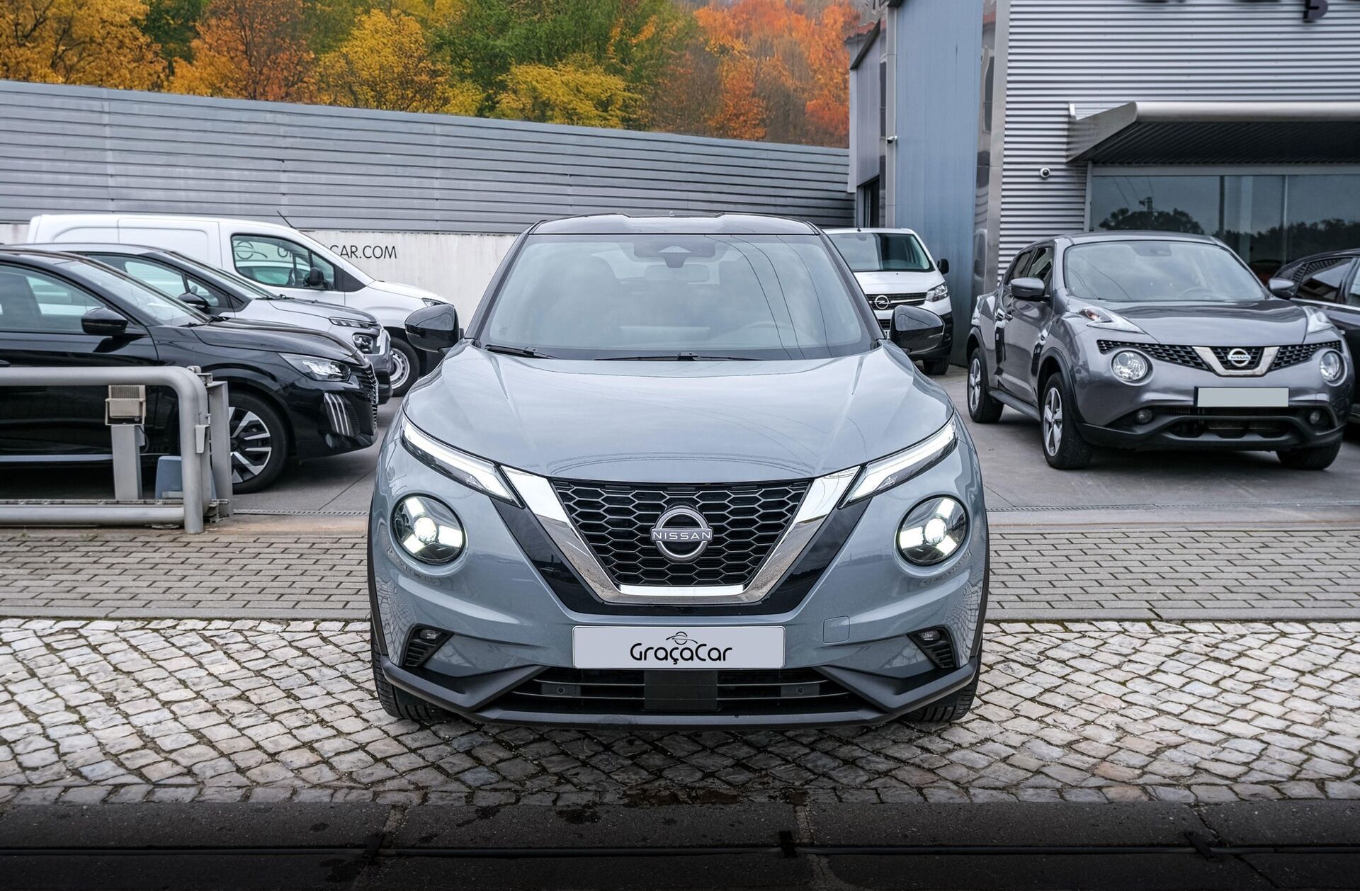 NISSAN Juke 1.0 DIG-T N-Connecta Two Tone DCT