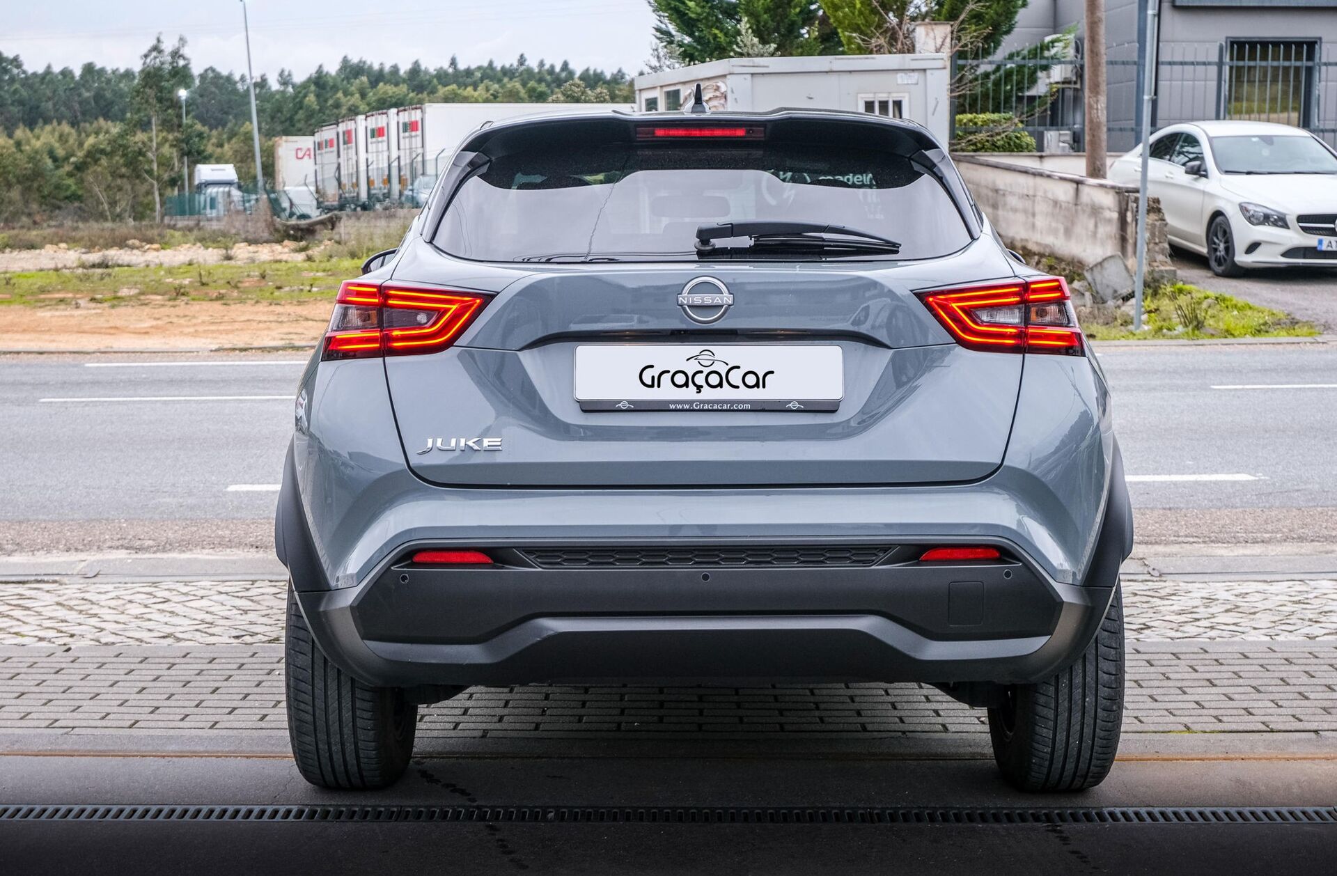 NISSAN Juke 1.0 DIG-T N-Connecta Two Tone DCT