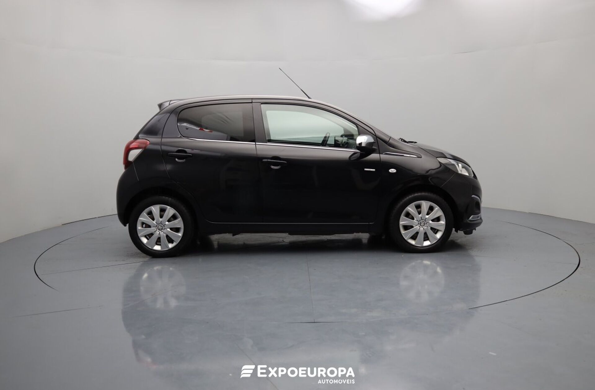 PEUGEOT 108 1.0 VTi Active