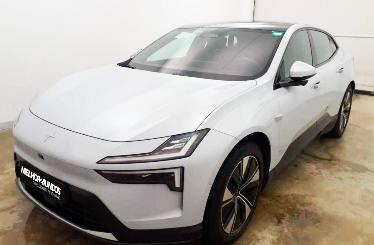 POLESTAR 4 Long Range 100 kWh Dual Motor