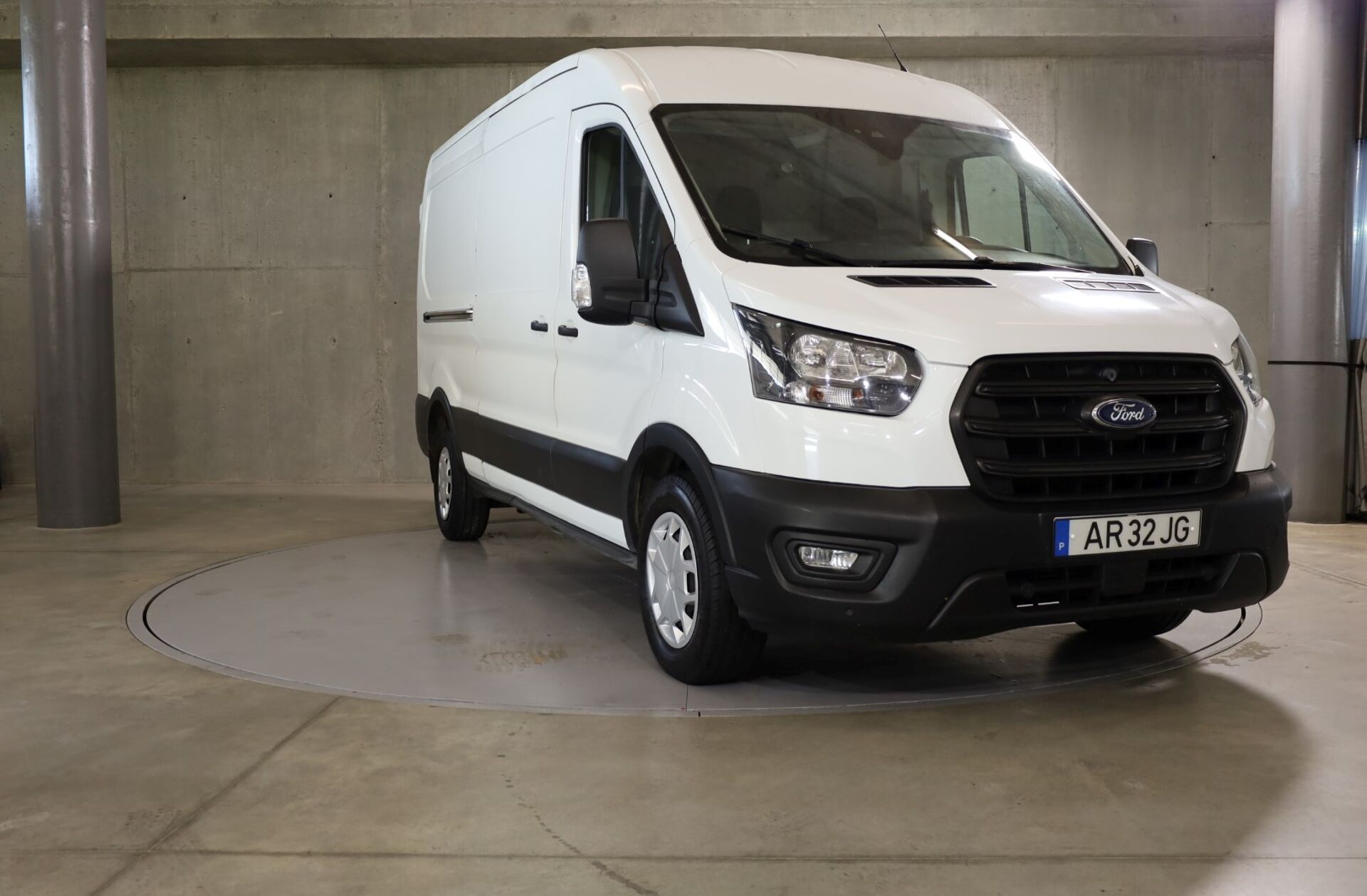 FORD Transit 330 L3 2.0 TDCi H2 Trend