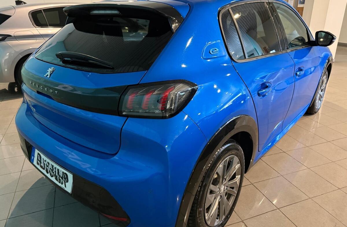 PEUGEOT 208 e- 50 kWh Active Pack
