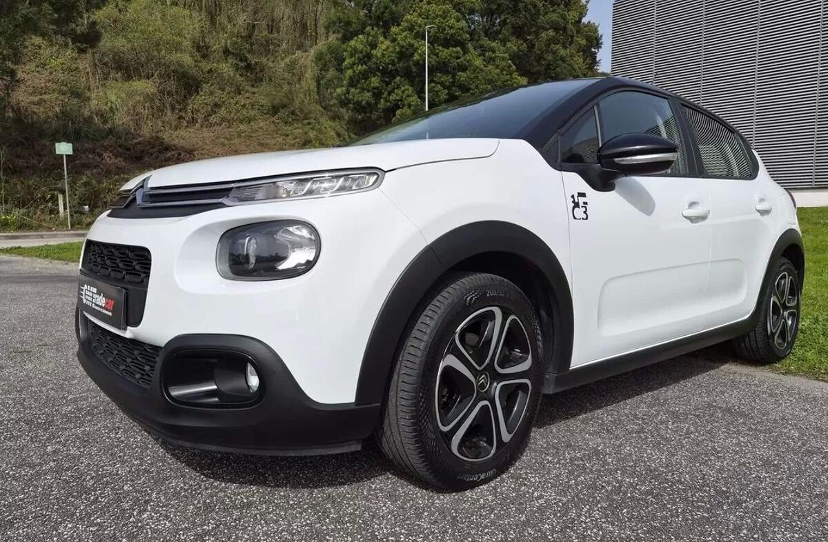 CITROEN C3 1.2 PureTech Shine