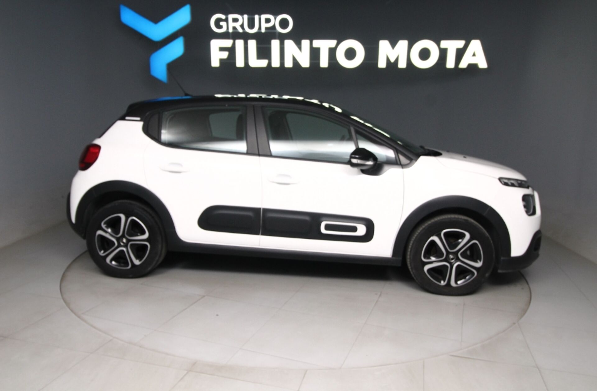 CITROEN C3 1.2 PureTech Shine