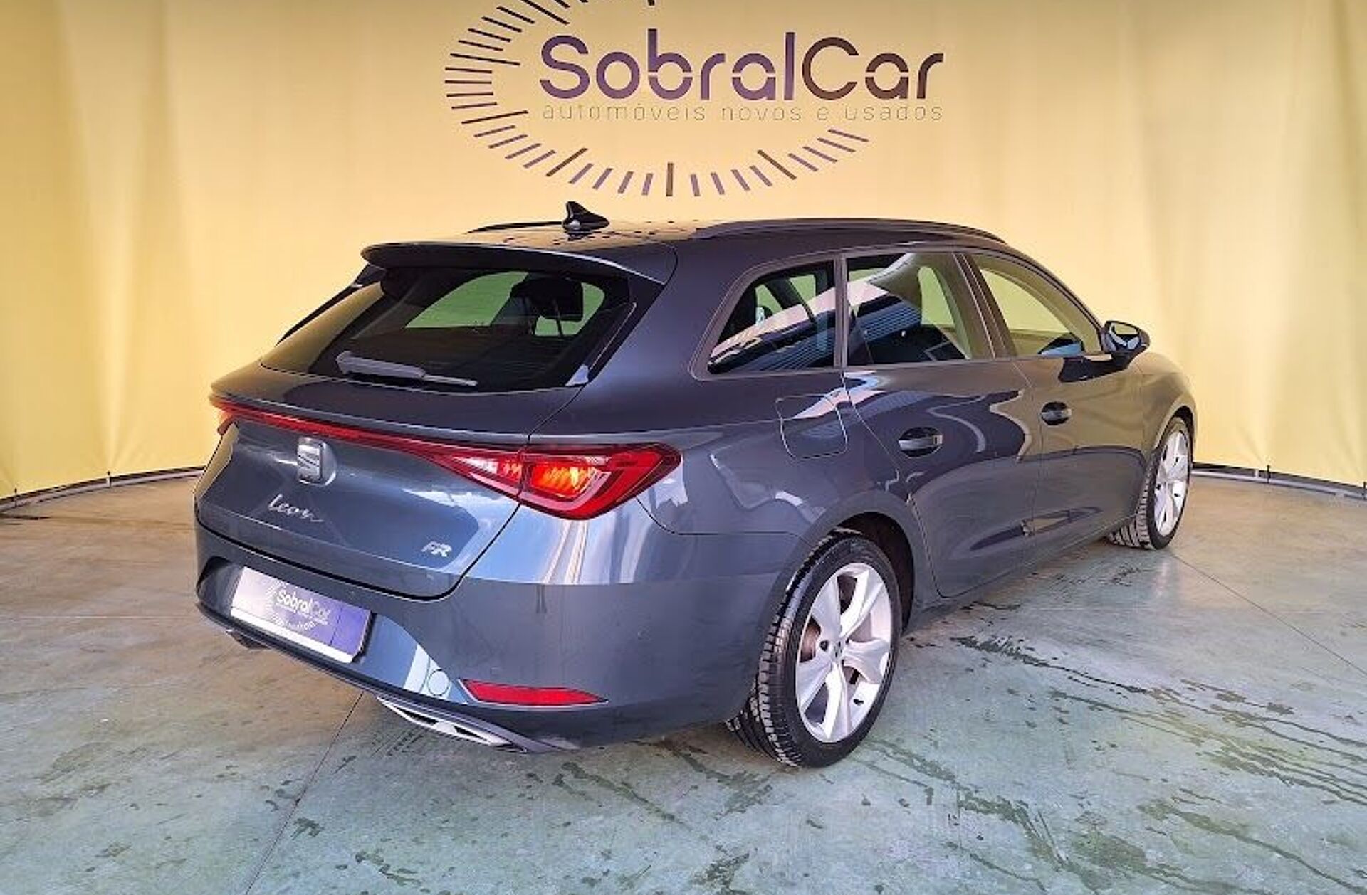 SEAT Leon ST 2.0 TDI FR DSG