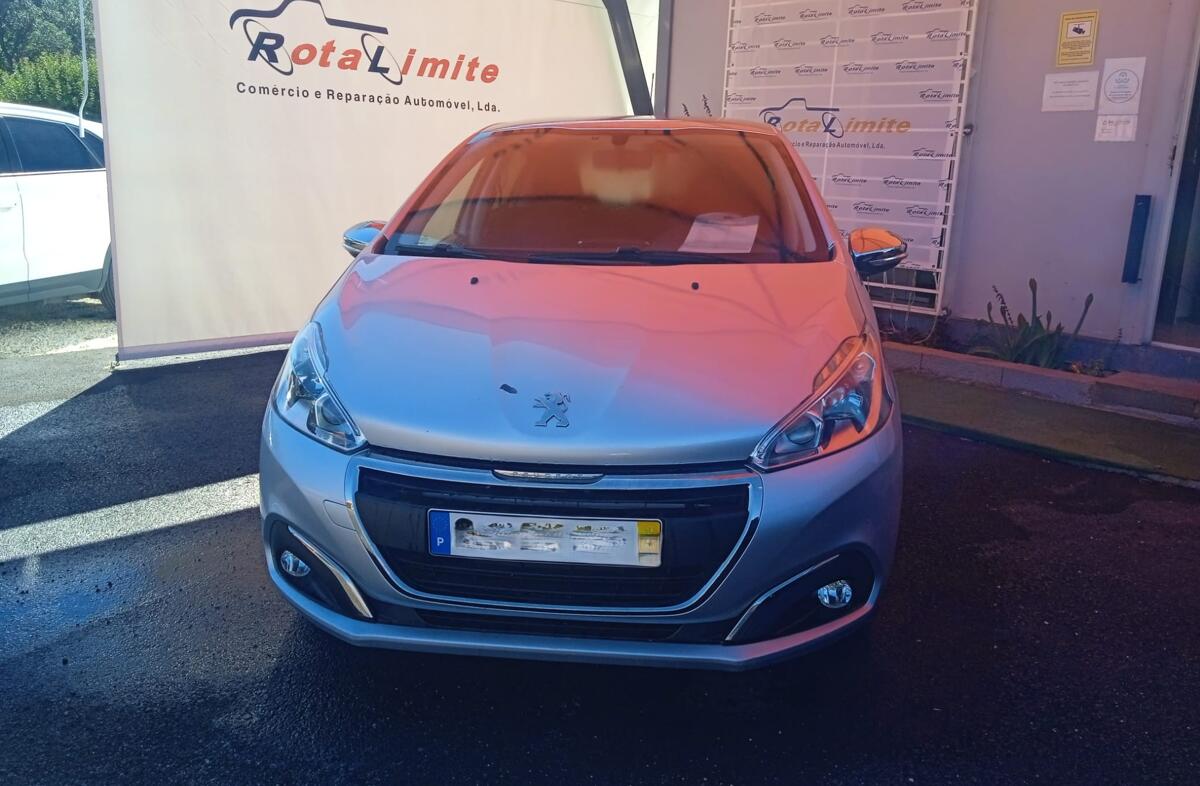 PEUGEOT 208 1.2 PureTech Active
