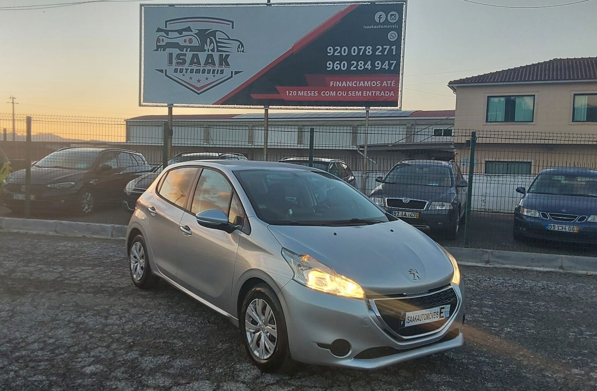 PEUGEOT 208 1.4 HDi Active