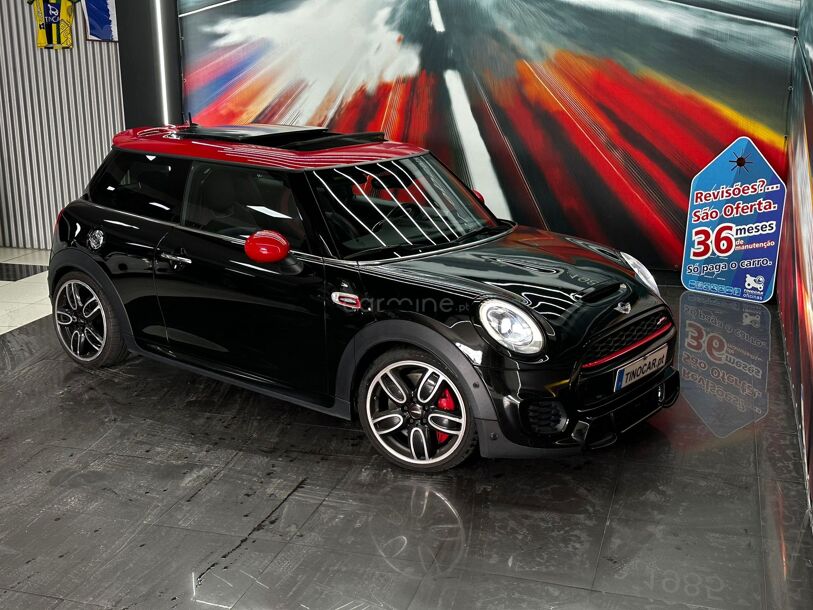 Mini Mini John Cooper Works Auto Desportiva com 117 335 km por 24 999