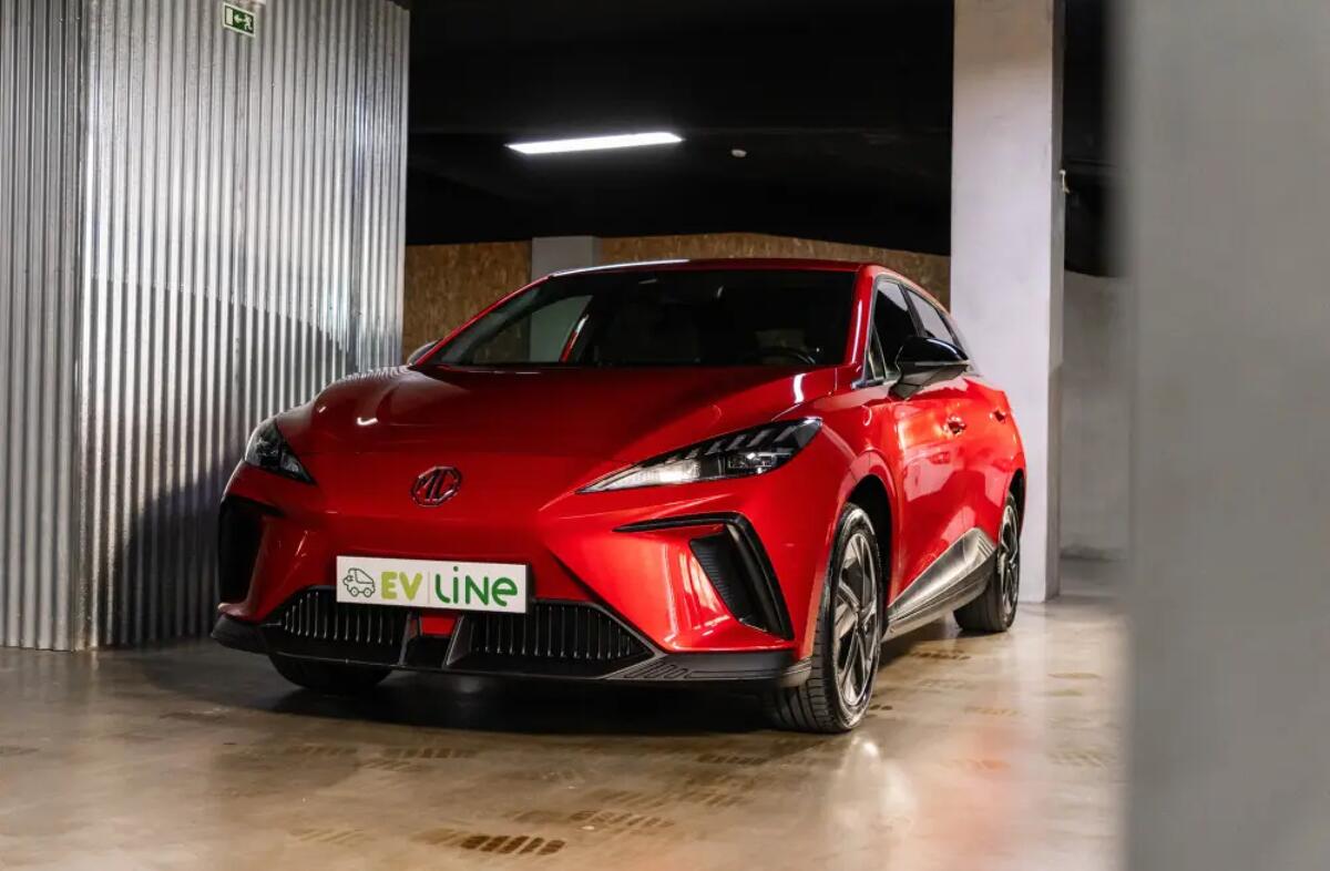 MG MG4 64 kWh Comfort