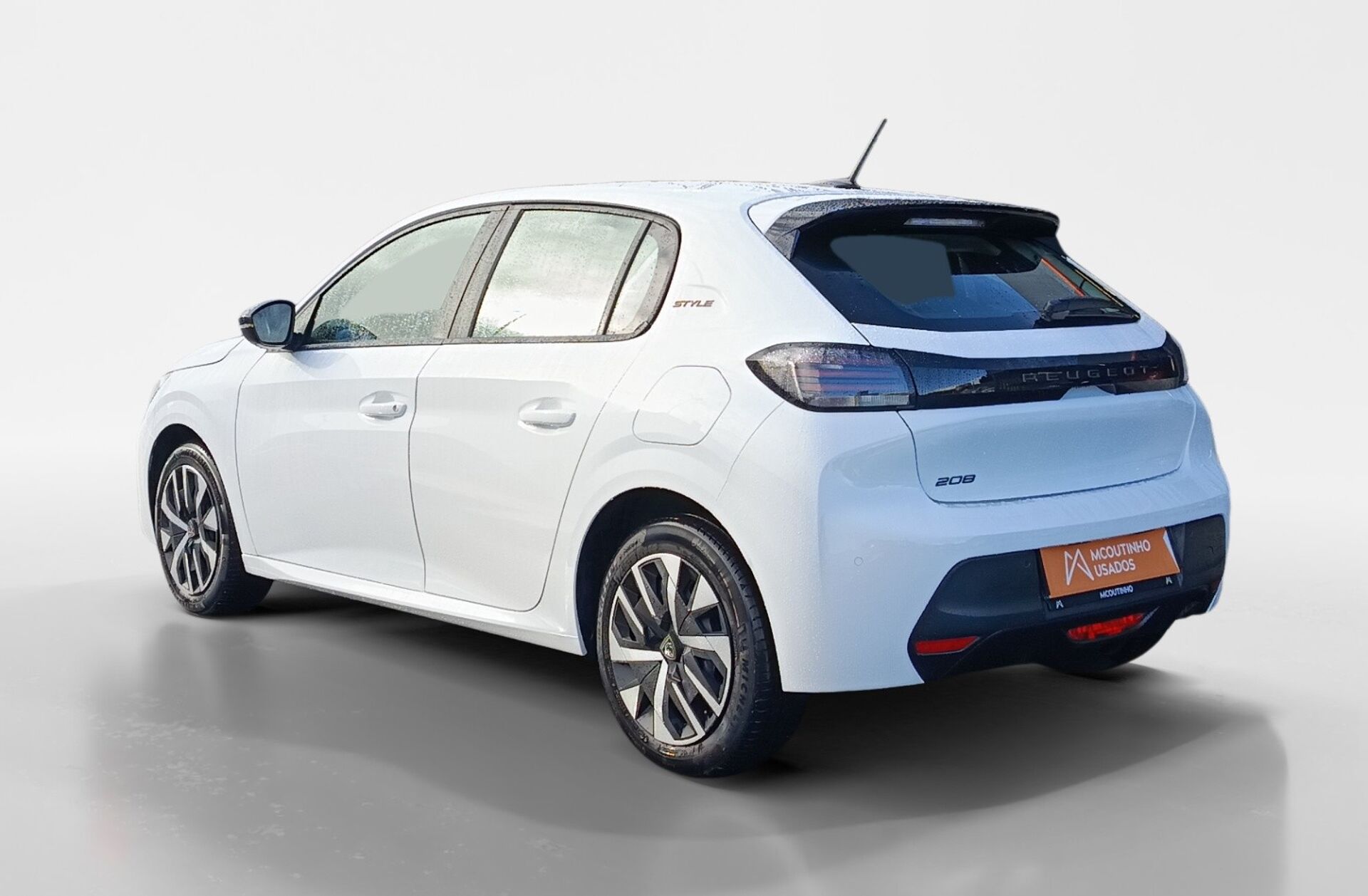 PEUGEOT 208 1.2 PureTech Style