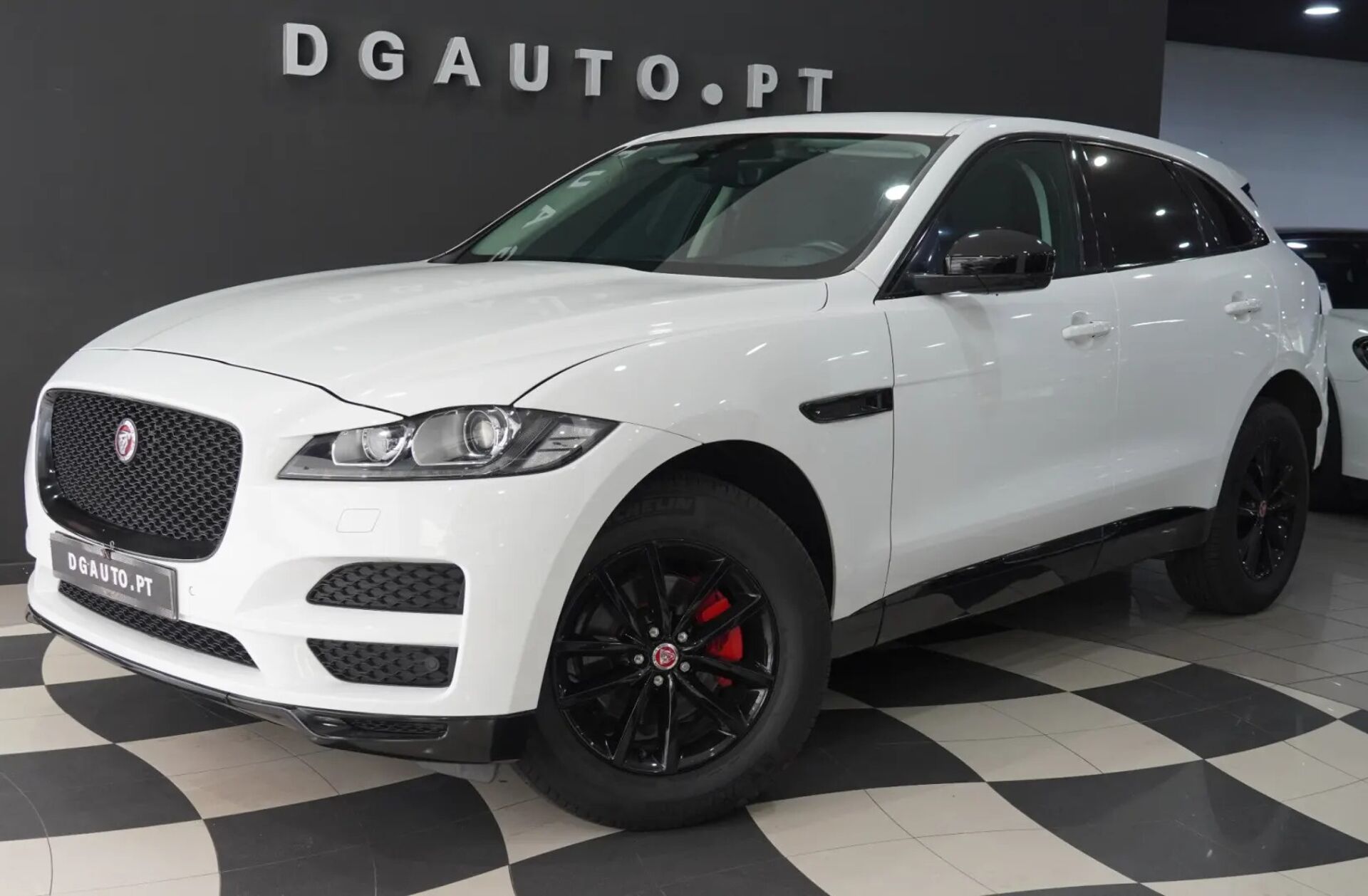JAGUAR F-Pace 2.0 D165 AWD
