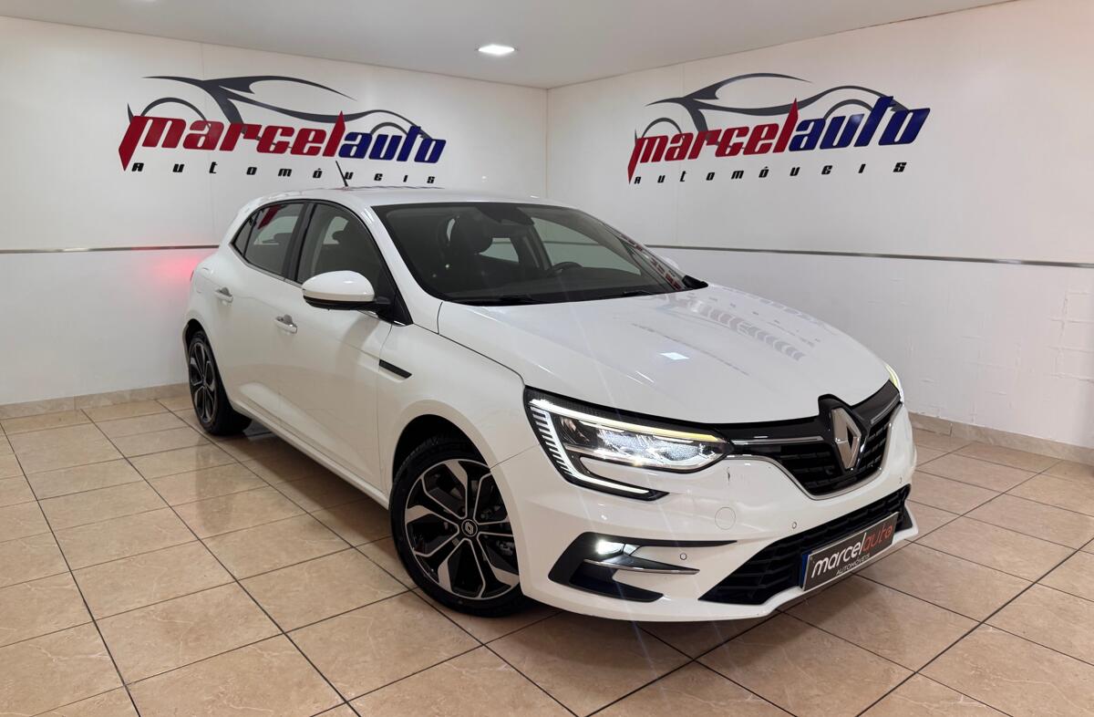 RENAULT Mégane 1.5 Blue dCi Intens