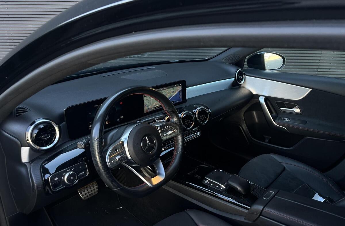 MERCEDES Classe A A 180 d AMG Line Aut.