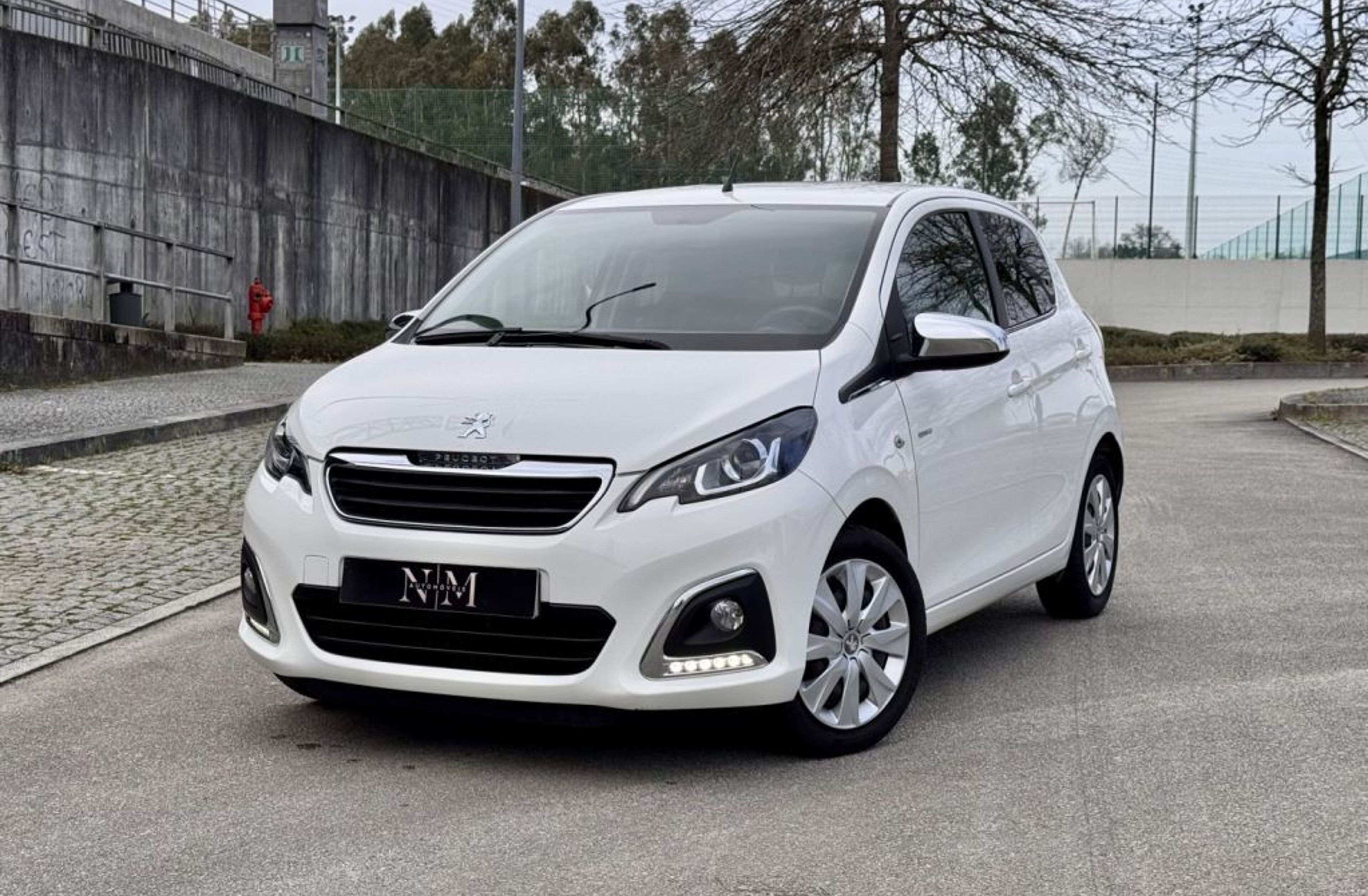 PEUGEOT 108 1.0 VTi Style