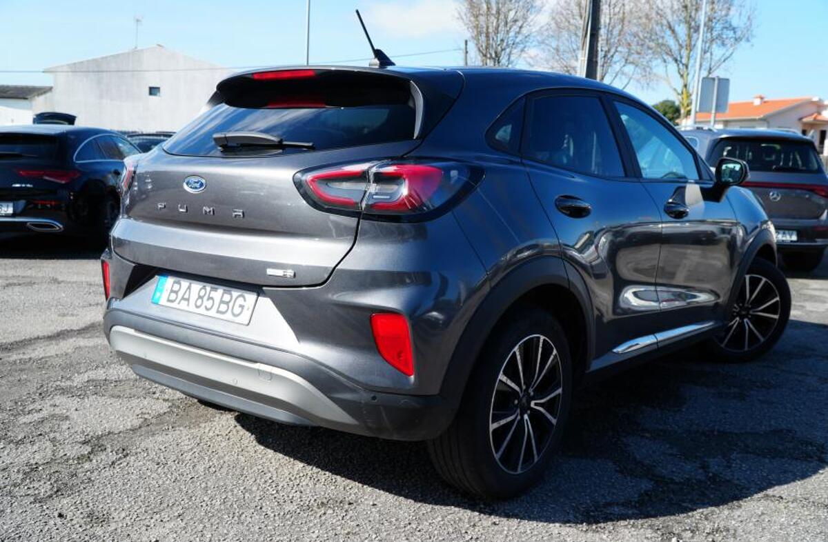 FORD Puma 1.0 EcoBoost MHEV ST-Line Design