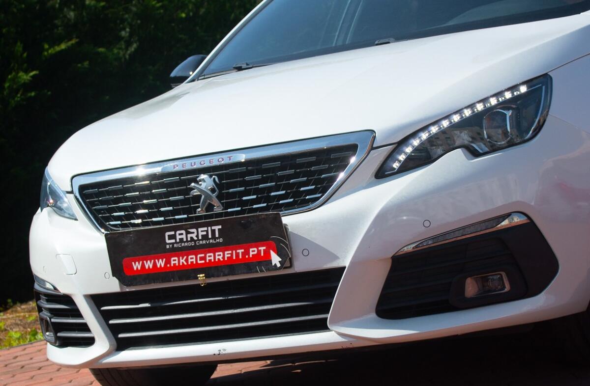 PEUGEOT 308 1.2 PureTech GT Line