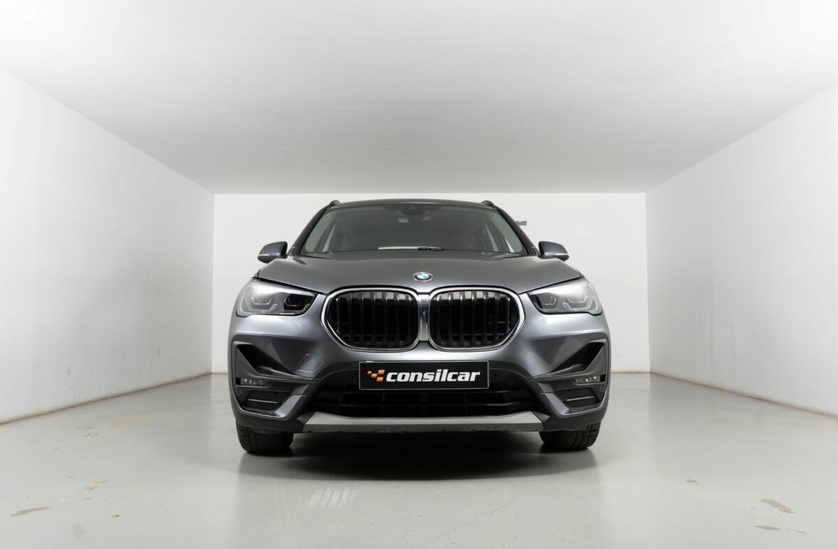 BMW X1 25 e xDrive Corporate Edition
