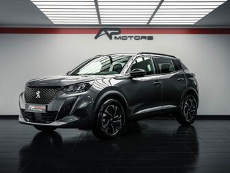 PEUGEOT 2008 1.2 PureTech Active Pack