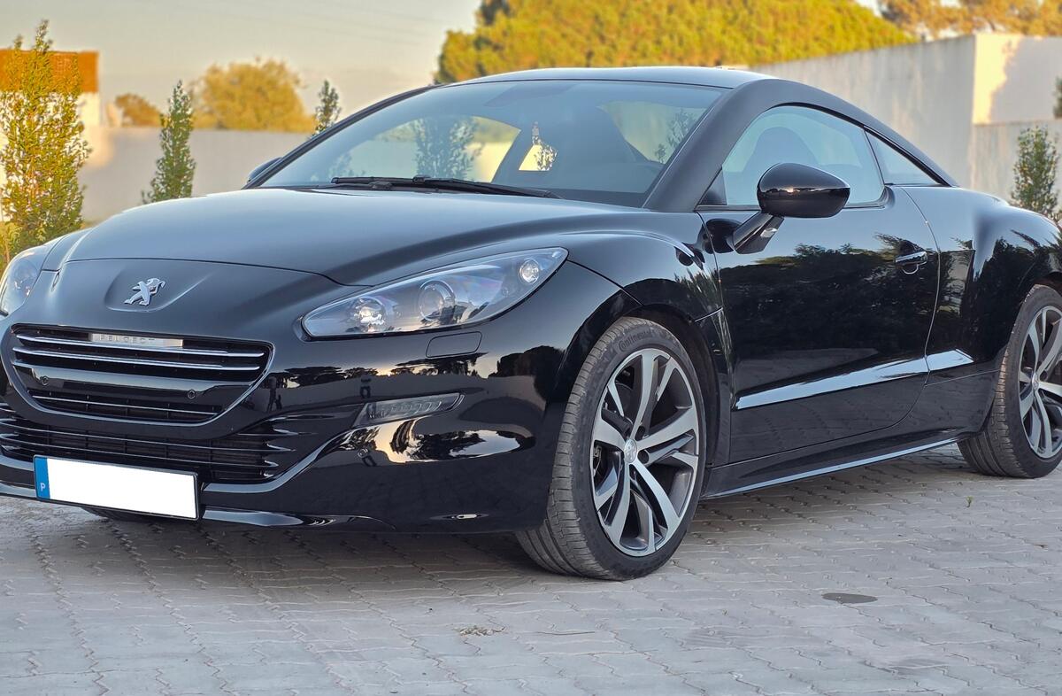 PEUGEOT RCZ 1.6 THP Onyx
