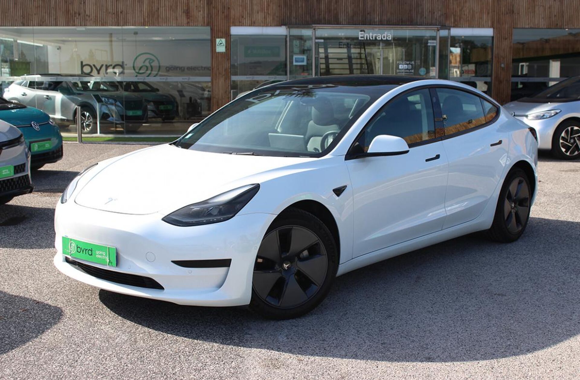 TESLA Model 3 Standard Range Plus RWD