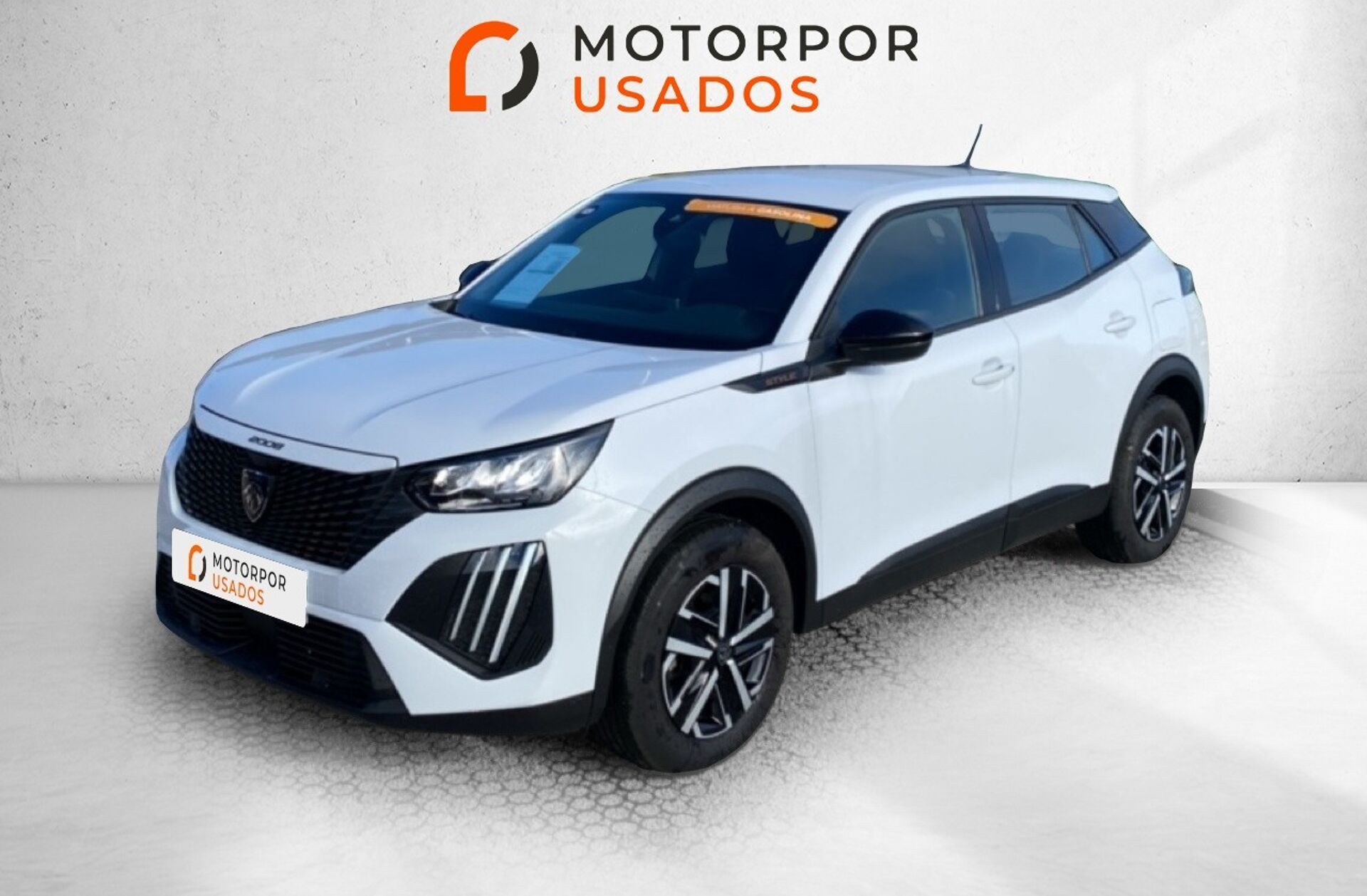 PEUGEOT 2008 1.2 PureTech Style