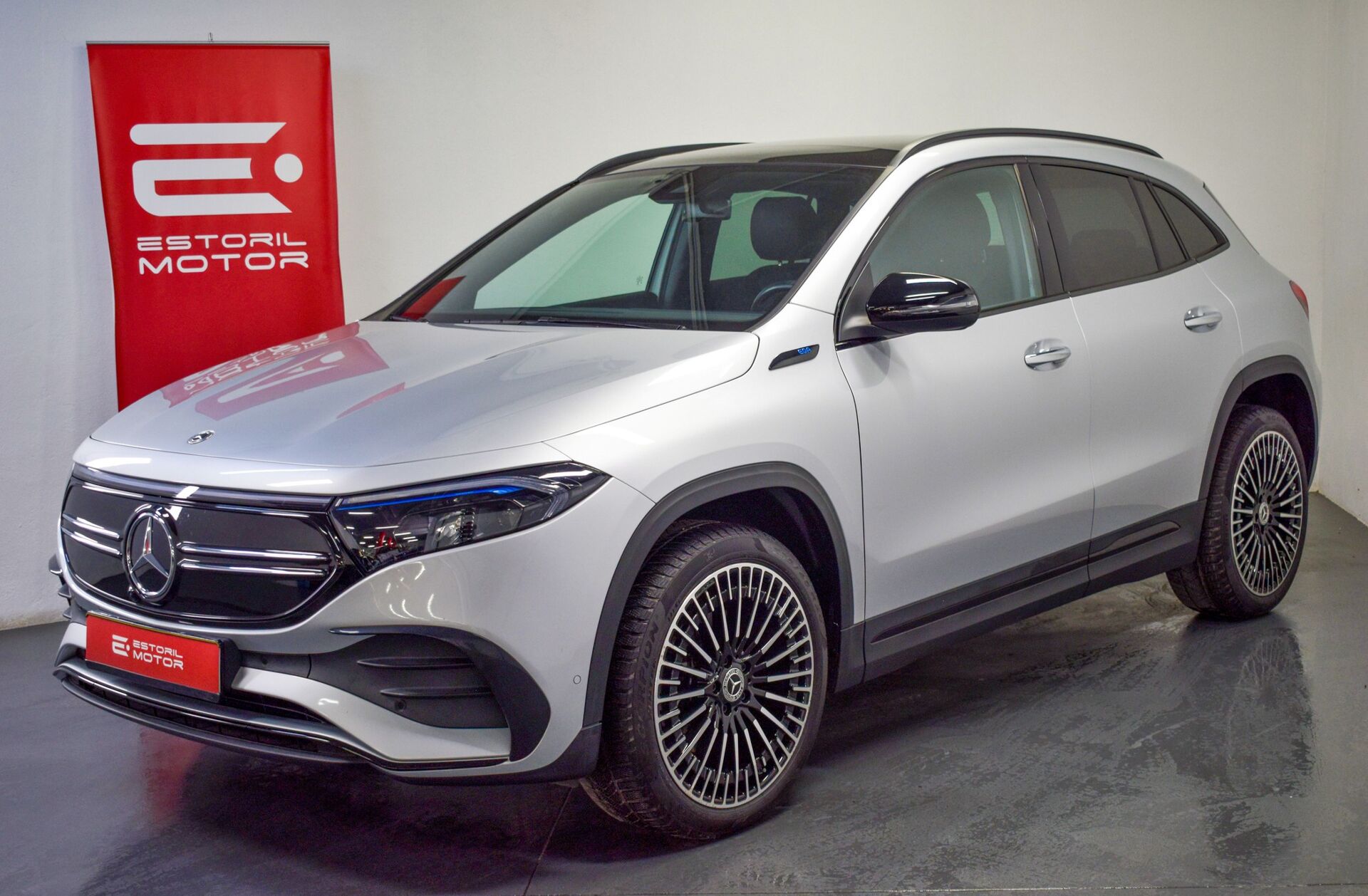 MERCEDES EQA 250+ AMG Line