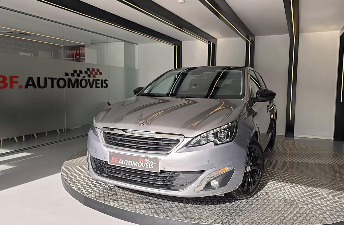 PEUGEOT 308 2.0 BlueHDi Allure