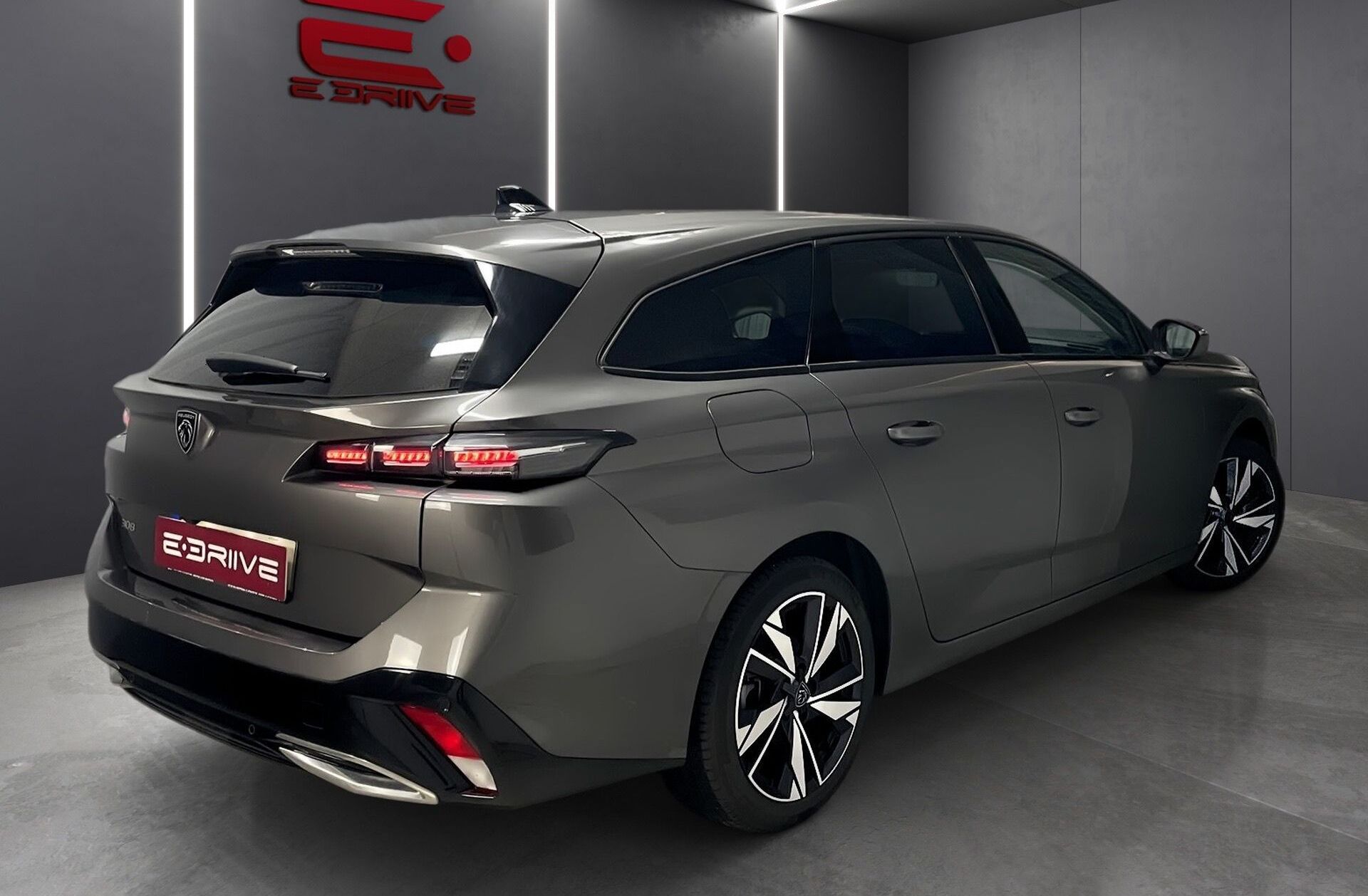 PEUGEOT 308 SW 1.5 BlueHDi Allure EAT8