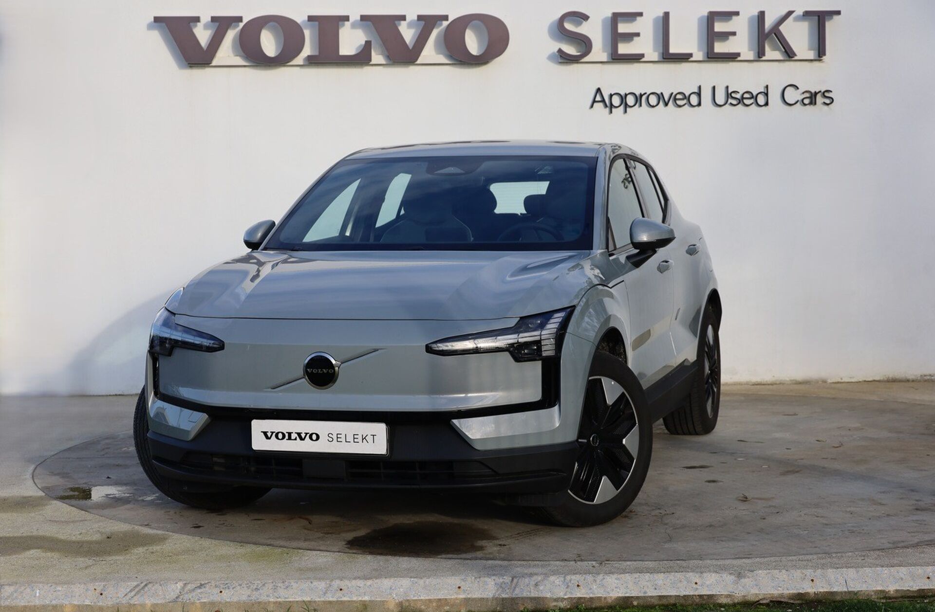 VOLVO EX30 51 kWh Single Motor Core