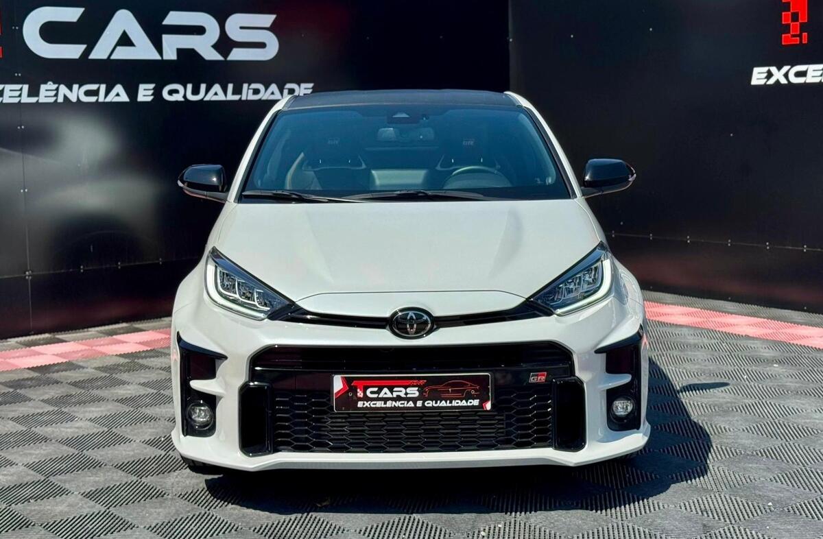 TOYOTA Yaris GR 1.6 T