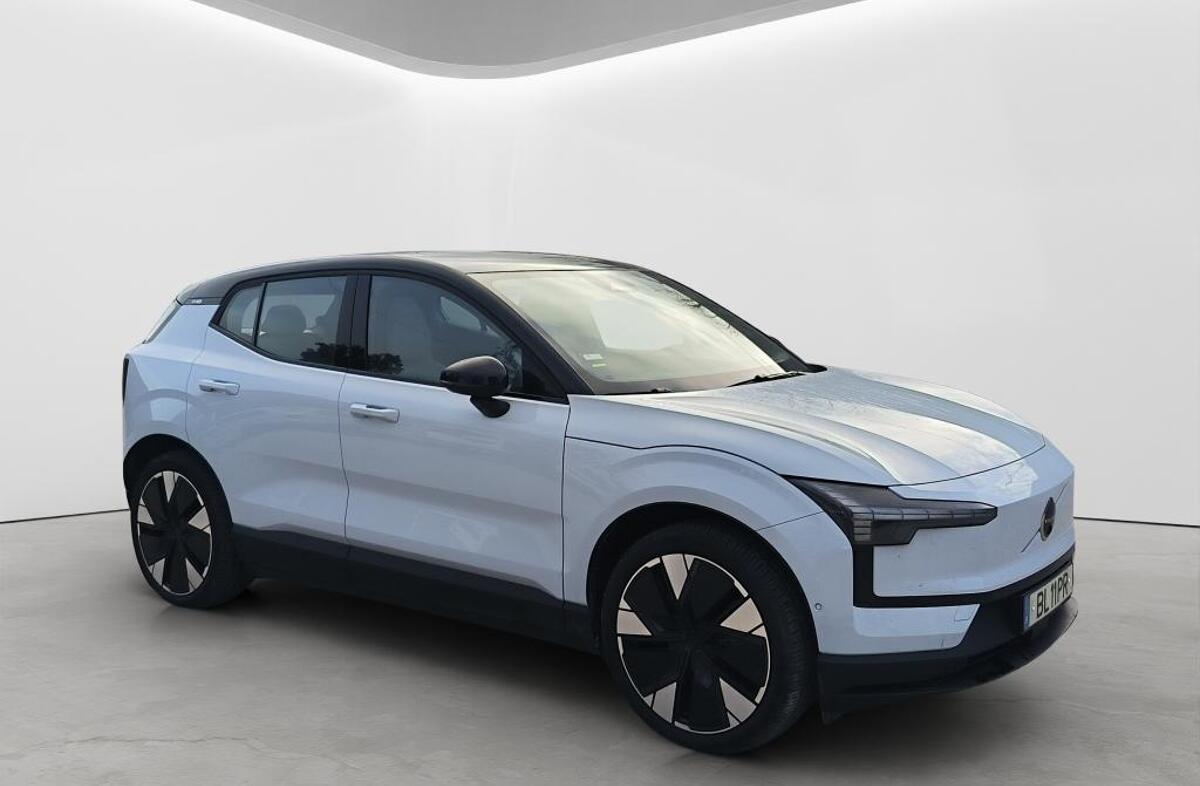 VOLVO C40 Recharge Twin Plus