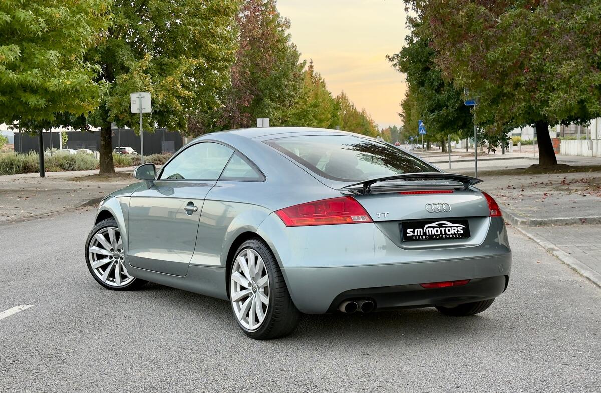 AUDI TT 2.0 TFSi