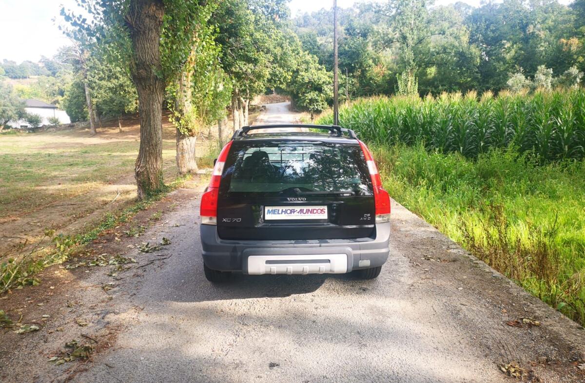 VOLVO XC70 D5 Nivel 2 Geartronic