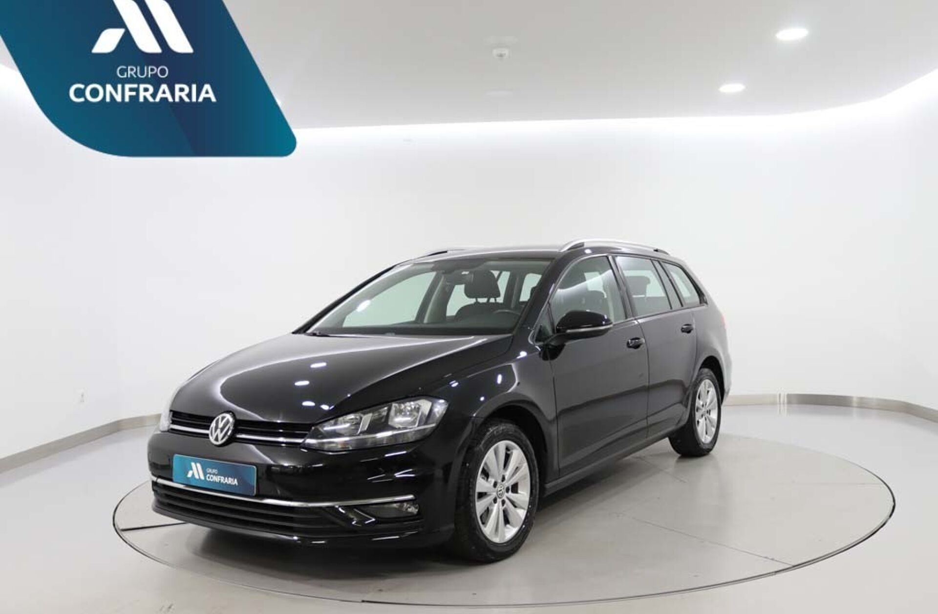 VOLKSWAGEN Golf V.1.6 TDI Confortline