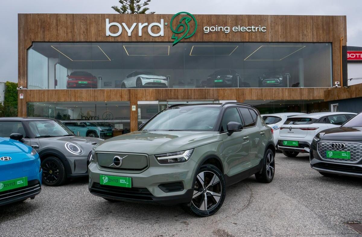 VOLVO XC40 Recharge Twin Plus